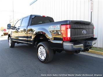 2017 Ford F-250 Super Duty XLT 4X4 Crew Cab Short Bed   - Photo 2 - North Chesterfield, VA 23237