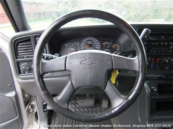 2006 Chevrolet Silverado 2500 HD LT Extended Cab 4X4 Utility Body   - Photo 14 - North Chesterfield, VA 23237