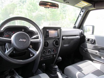 2007 Jeep Wrangler Unlimited X (SOLD)   - Photo 17 - North Chesterfield, VA 23237