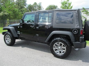2007 Jeep Wrangler Unlimited X (SOLD)   - Photo 11 - North Chesterfield, VA 23237