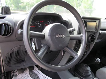 2007 Jeep Wrangler Unlimited X (SOLD)   - Photo 21 - North Chesterfield, VA 23237