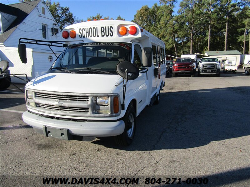 2002 Chevrolet Express 3500 Shuttle Bus/School Bus Style Girardin Minibus Single Rear Wheel Short - Photo 3 - North Chesterfield, VA 23237