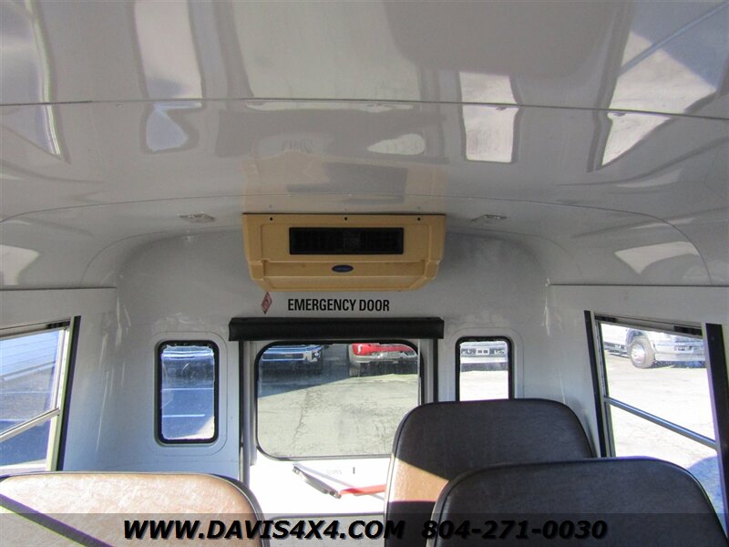 2002 Chevrolet Express 3500 Shuttle Bus/School Bus Style Girardin Minibus Single Rear Wheel Short - Photo 9 - North Chesterfield, VA 23237