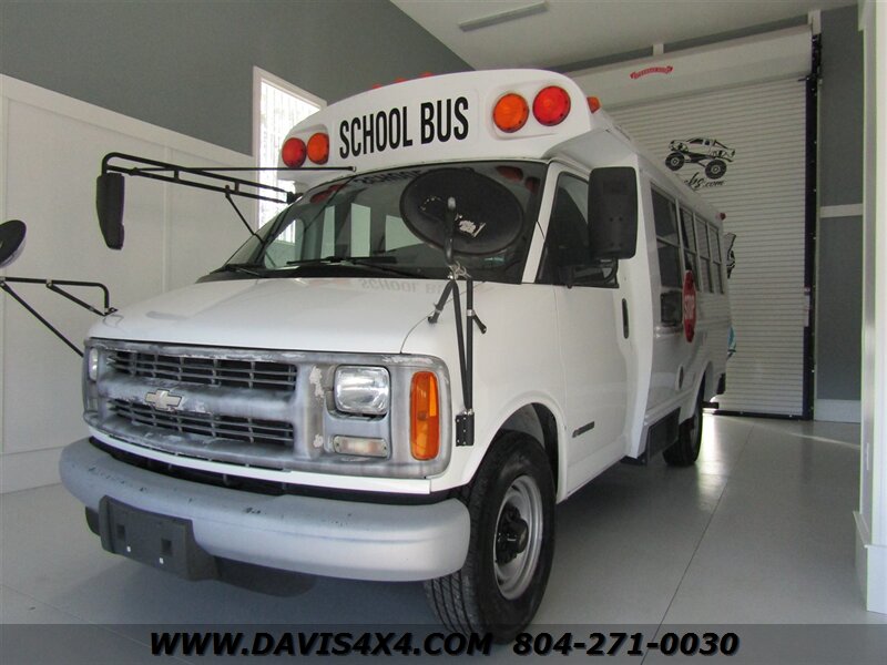 2002 Chevrolet Express 3500 Shuttle Bus/School Bus Style Girardin Minibus Single Rear Wheel Short - Photo 20 - North Chesterfield, VA 23237