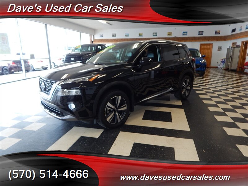 2023 Nissan Rogue SL  