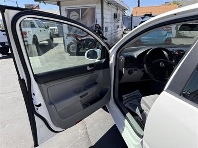 2007 Volkswagen Rabbit   - Photo 10 - Roy, UT 84067