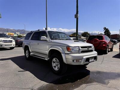 2001 Toyota 4Runner SR5   - Photo 2 - Roy, UT 84067