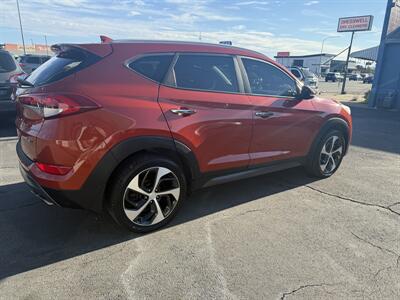 2016 Hyundai TUCSON LIMITED   - Photo 17 - Roy, UT 84067