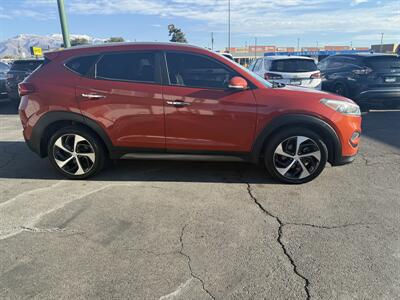 2016 Hyundai TUCSON LIMITED   - Photo 16 - Roy, UT 84067
