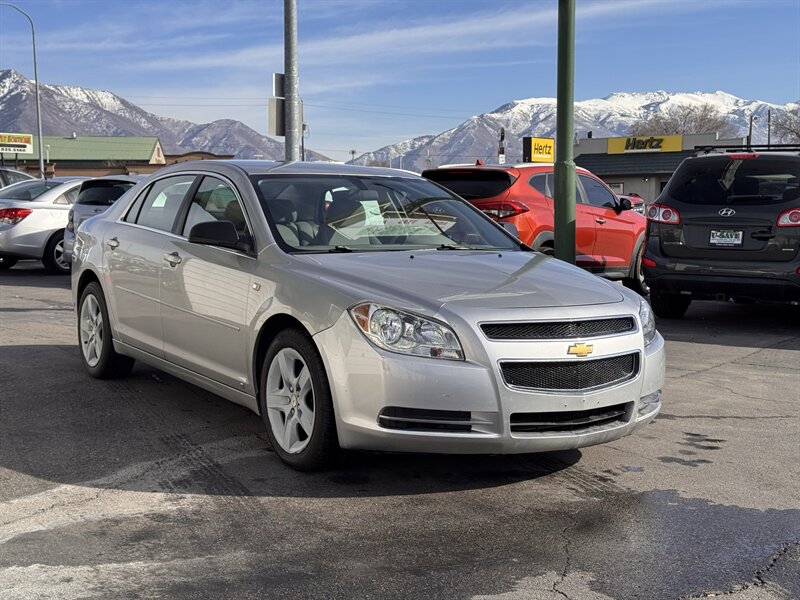 2008 Chevrolet Malibu LS - Photo 2 - Roy, UT 84067