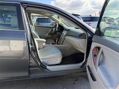 2008 Toyota Camry XLE V6   - Photo 13 - Roy, UT 84067