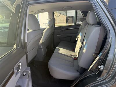 2012 Hyundai SANTA FE GLS - Photo 11 - Roy, UT 84067