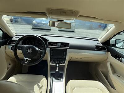 2012 Volkswagen Passat SE   - Photo 17 - Roy, UT 84067