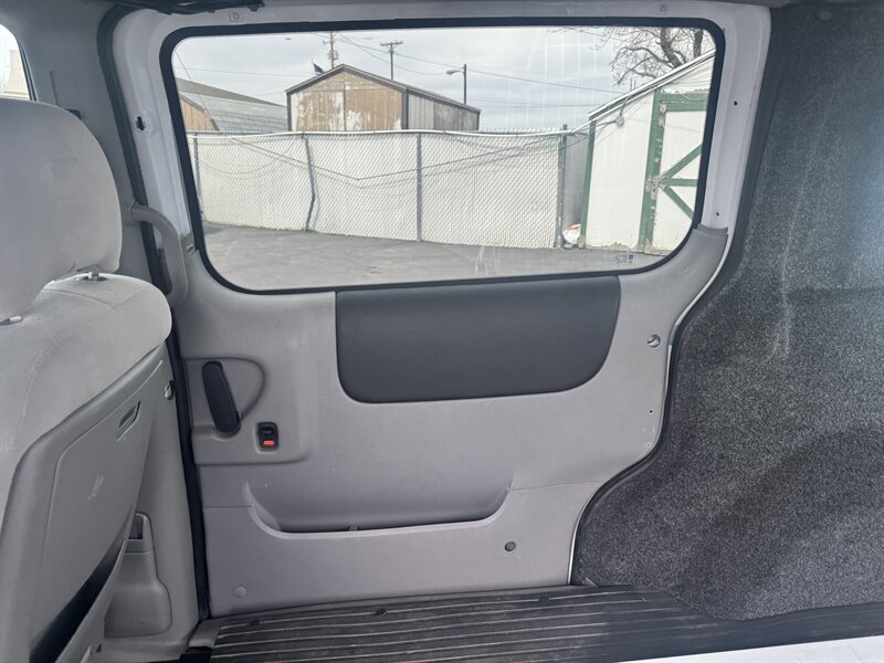 2008 Chevrolet Uplander Cargo - Photo 10 - Roy, UT 84067