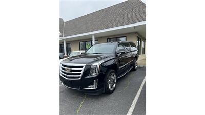 2019 Cadillac Escalade ESV Luxury   - Photo 2 - Woodside, NY 11373