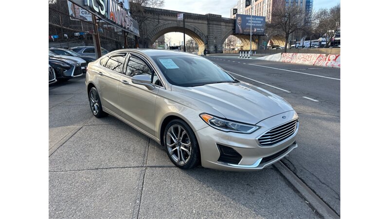 2019 Ford Fusion SEL photo