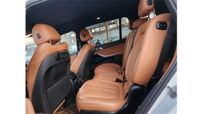 2019 BMW X7 xDrive40i   - Photo 9 - Elmhurst, NY 11373