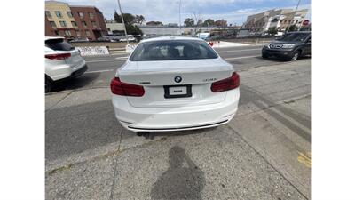 2018 BMW 330i xDrive   - Photo 17 - Elmhurst, NY 11373