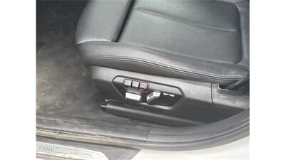 2018 BMW 330i xDrive   - Photo 12 - Elmhurst, NY 11373