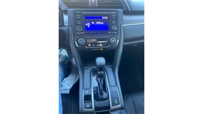 2019 Honda Civic EX Hatchback  Hatchback - Photo 13 - Woodside, NY 11373