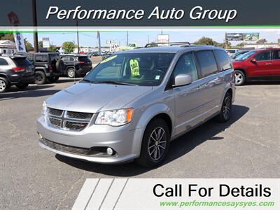 2017 Dodge Grand Caravan SXT   - Photo 8 - Caldwell, ID 83605