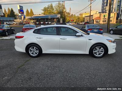 2018 Kia Optima LX   - Photo 17 - Seattle, WA 98103