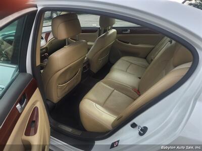 2013 Hyundai Genesis 3.8 Premium   - Photo 6 - Seattle, WA 98103