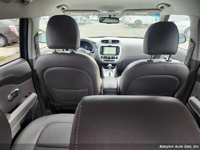2016 Kia Soul EV EV Luxury   - Photo 6 - Seattle, WA 98103