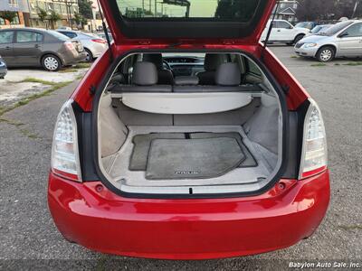 2011 Toyota Prius   - Photo 5 - Seattle, WA 98103