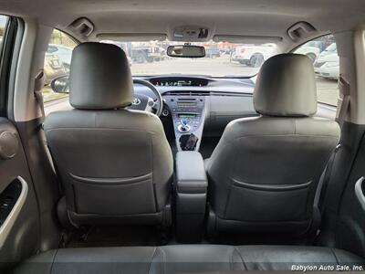 2011 Toyota Prius   - Photo 6 - Seattle, WA 98103