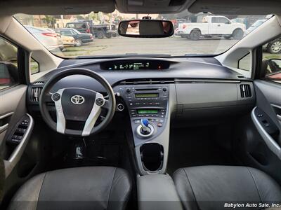 2011 Toyota Prius   - Photo 8 - Seattle, WA 98103