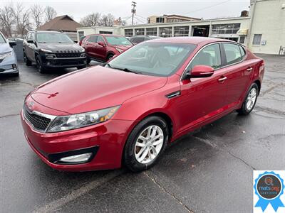 2012 Kia Optima LX   - Photo 1 - Richmond, IN 47374