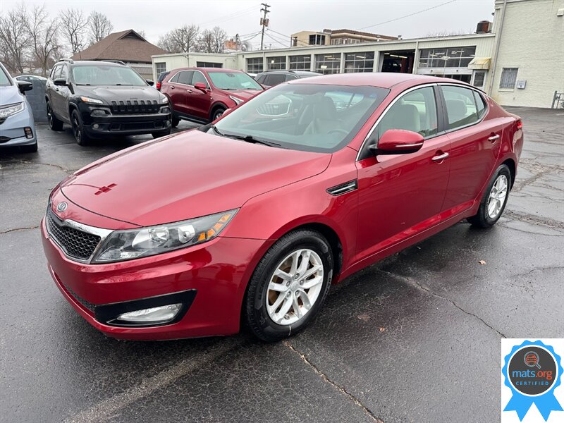 2012 Kia Optima LX   - Photo 1 - Richmond, IN 47374