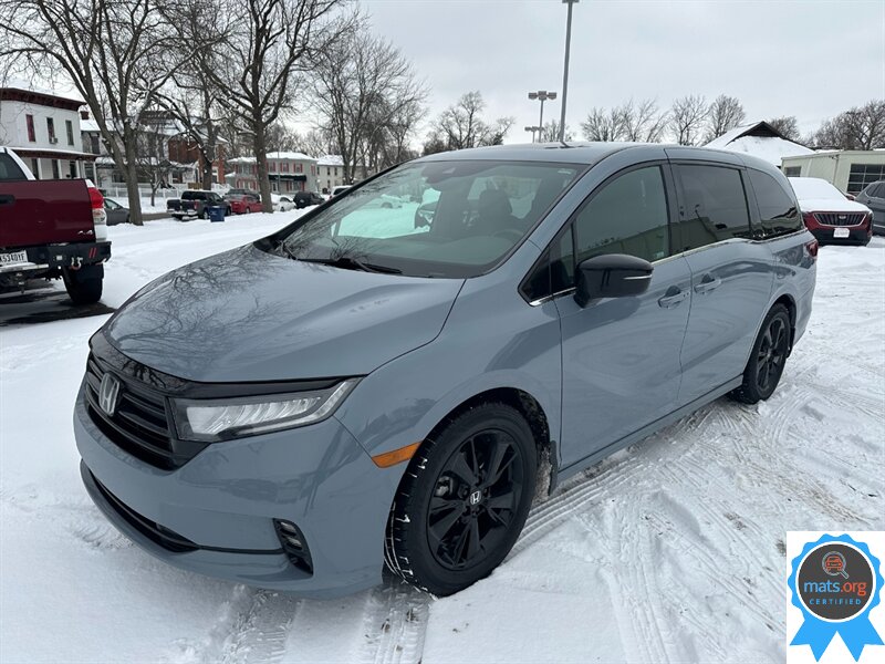 2023 Honda Odyssey Sport  