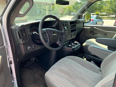 2017 Chevrolet Express Passenger LT 3500  * Can be sold as either a cargo or passenger van- you choose! * - Photo 7 - Richmond, IN 47374