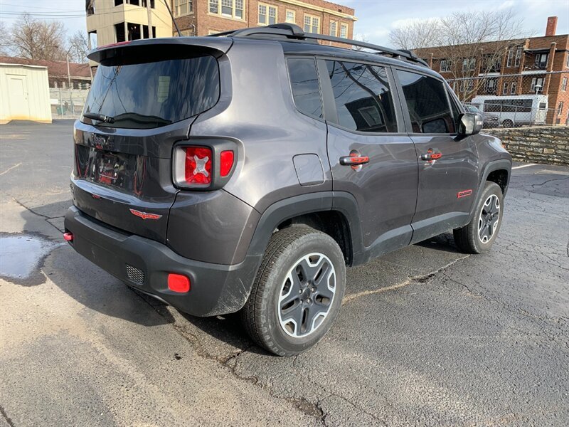 2017 Jeep Renegade *Salvage Title* photo