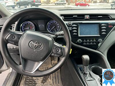 2019 Toyota Camry LE - Photo 11 - Richmond, IN 47374