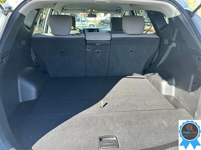 2018 Hyundai SANTA FE Sport 2.4L   - Photo 6 - Richmond, IN 47374