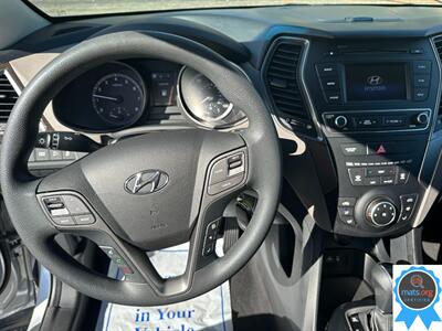 2018 Hyundai SANTA FE Sport 2.4L   - Photo 14 - Richmond, IN 47374