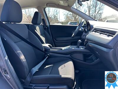 2016 Honda HR-V LX   - Photo 12 - Richmond, IN 47374