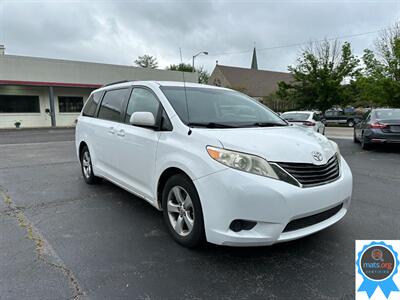 2014 Toyota Sienna LE 8-Passenger  *Aftermarket Leather Seats!* - Photo 2 - Richmond, IN 47374