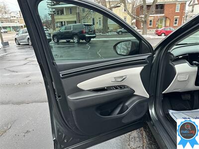 2023 Hyundai TUCSON Hybrid SEL Convenience   - Photo 8 - Richmond, IN 47374