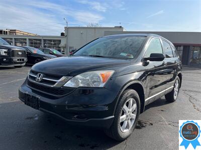2011 Honda CR-V SE FWD  *Has Hail Damage (purely a cosmetic issue)* - Photo 1 - Richmond, IN 47374