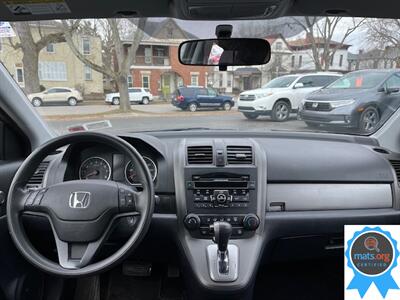 2011 Honda CR-V SE FWD  *Has Hail Damage (purely a cosmetic issue)* - Photo 5 - Richmond, IN 47374
