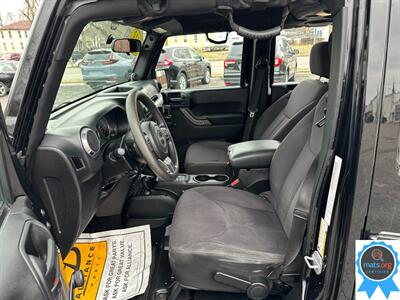 2013 Jeep Wrangler Sport Unlimited 4WD - Photo 8 - Richmond, IN 47374