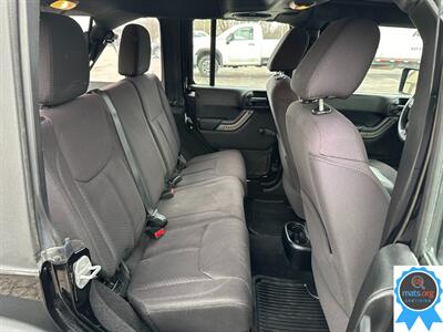 2013 Jeep Wrangler Sport Unlimited 4WD - Photo 12 - Richmond, IN 47374