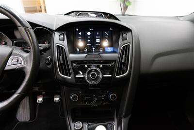 2018 Ford Focus RS - Photo 18 - Concord, CA 94520