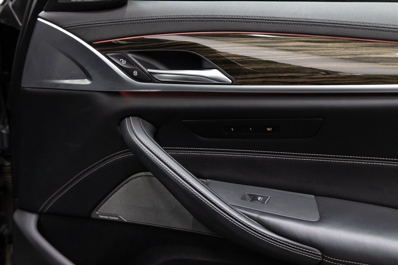 2020 BMW 5 Series M550i xDrive - Photo 22 - Concord, CA 94520