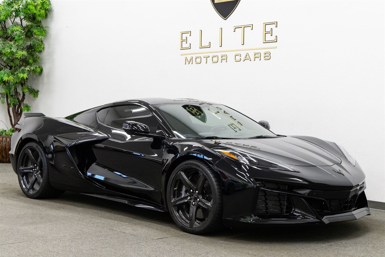 2023 Chevrolet Corvette Z06 3LZ - Photo 7 - Concord, CA 94520