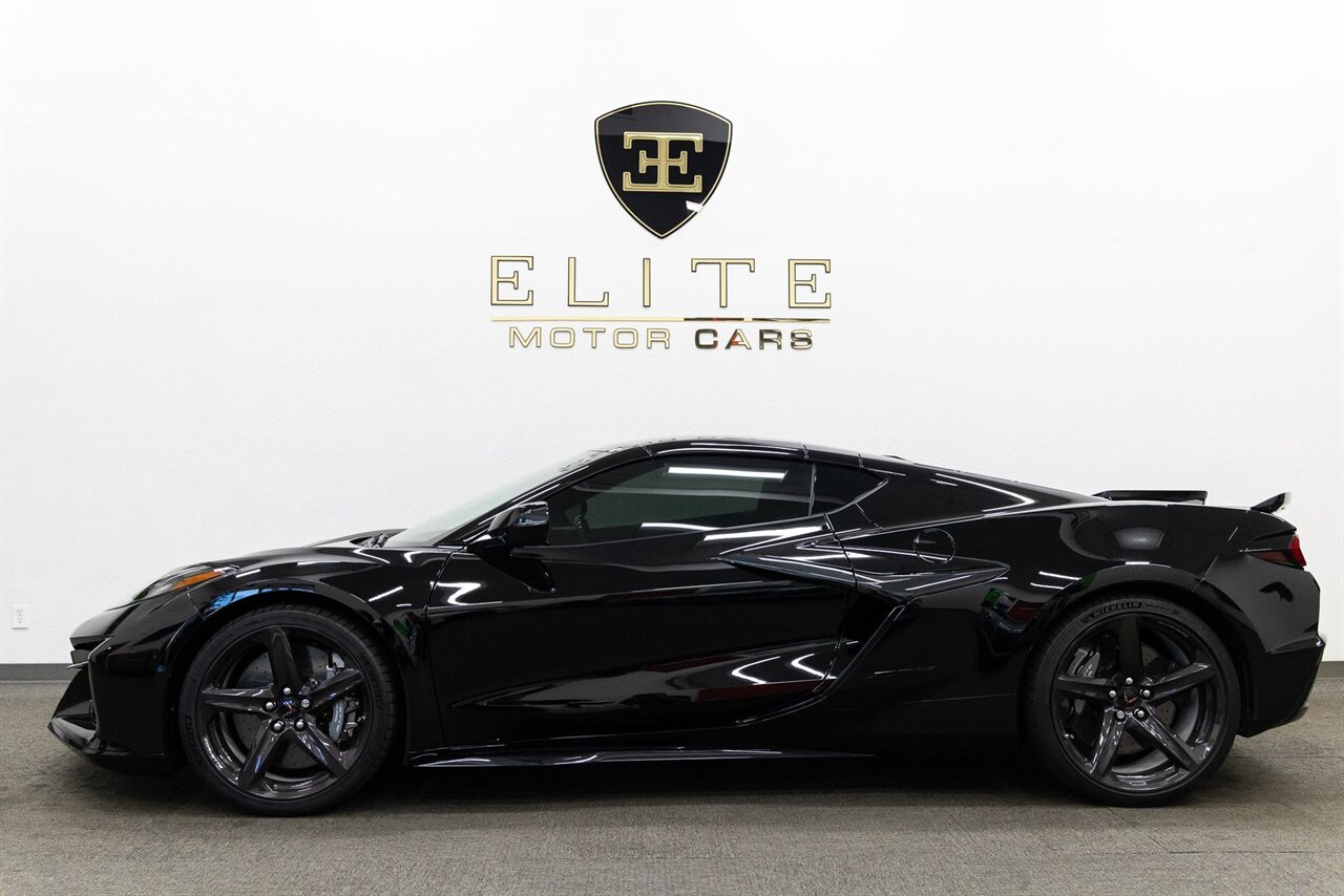 2023 Chevrolet Corvette Z06 3LZ - Photo 2 - Concord, CA 94520